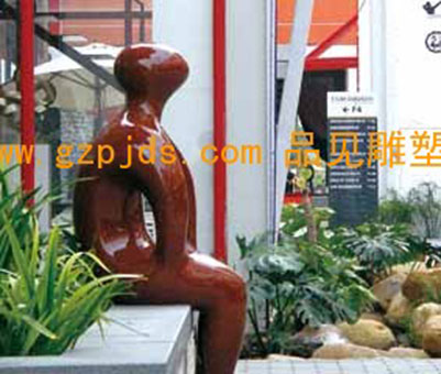 深圳F518创意园园区雕塑